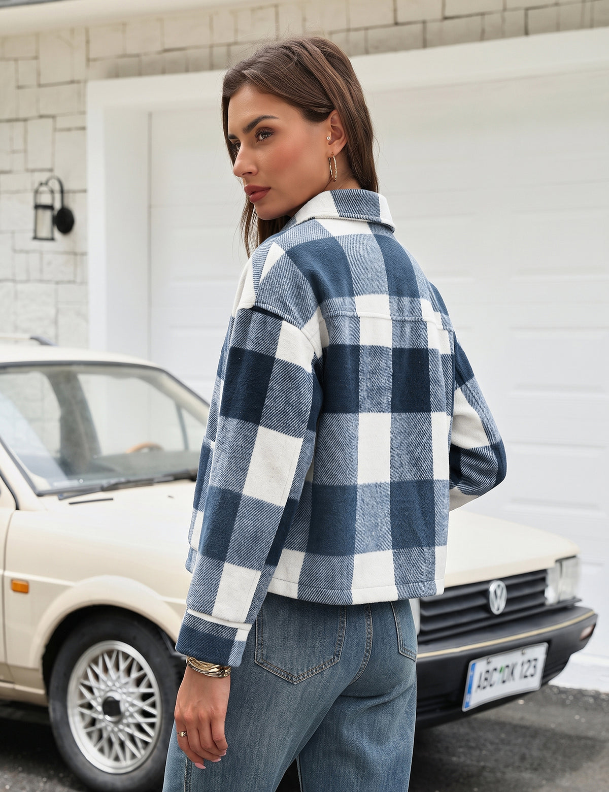 LOMON Women's Flannel Cropped Plaid Shacket Jacket Button Down Fall Outfits