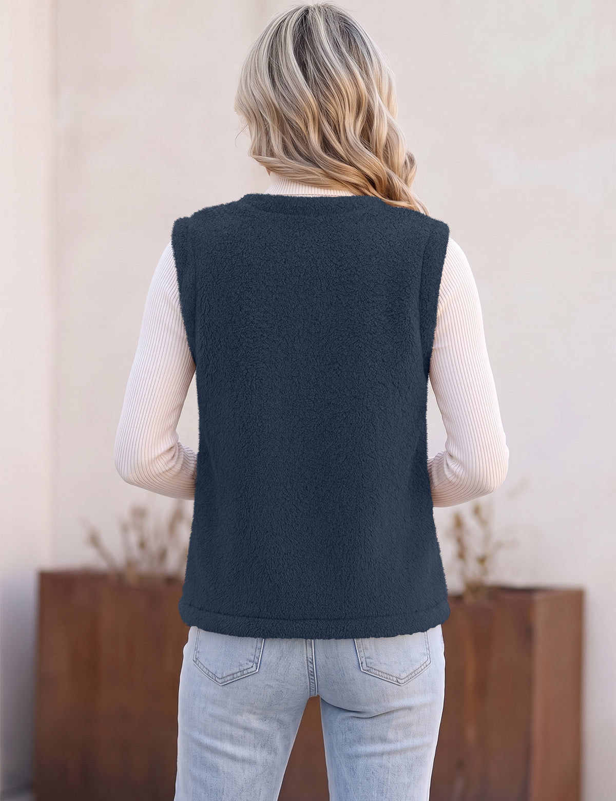 LOMON Womens Fuzzy Fleece Vest Warm Sleeveless Zip-Up Sherpa Jacket