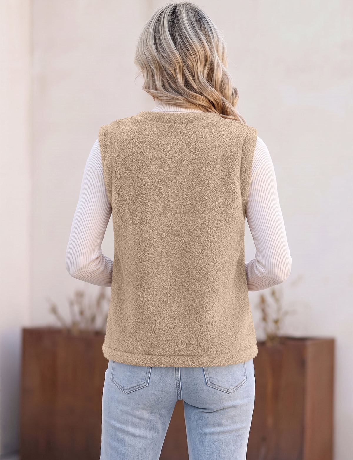 LOMON Womens Fuzzy Fleece Vest Warm Sleeveless Zip-Up Sherpa Jacket