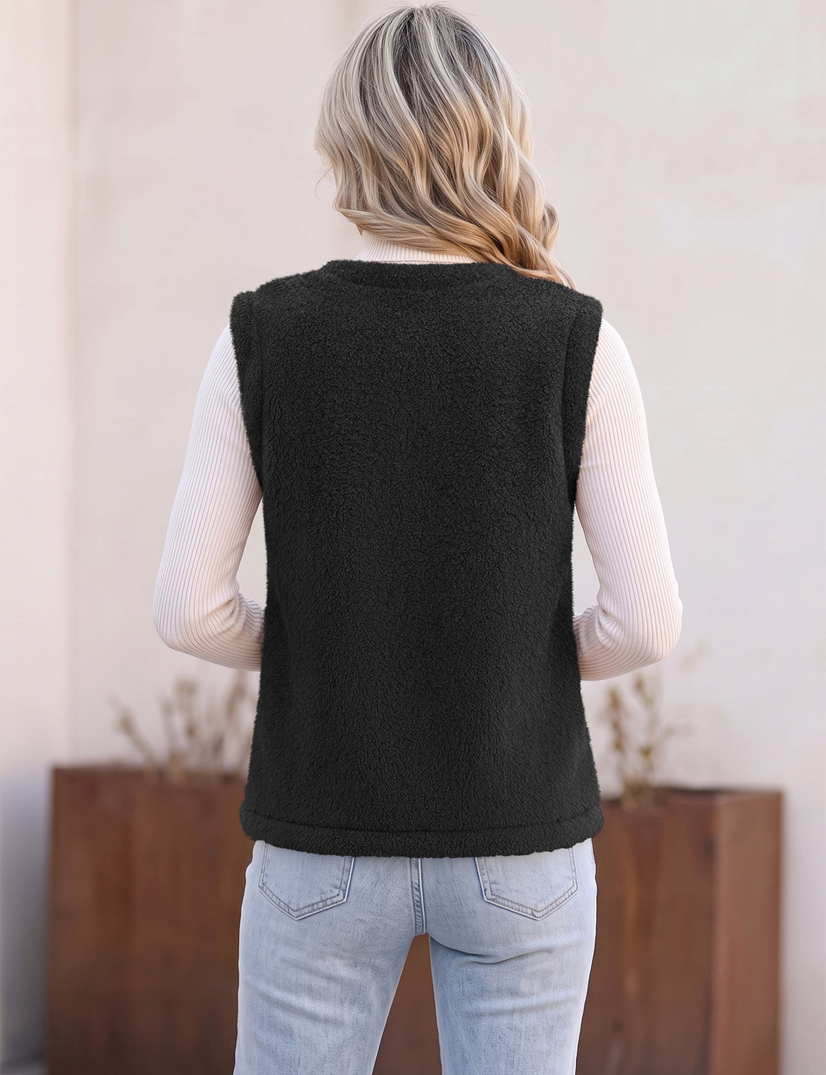 LOMON Womens Fuzzy Fleece Vest Warm Sleeveless Zip-Up Sherpa Jacket