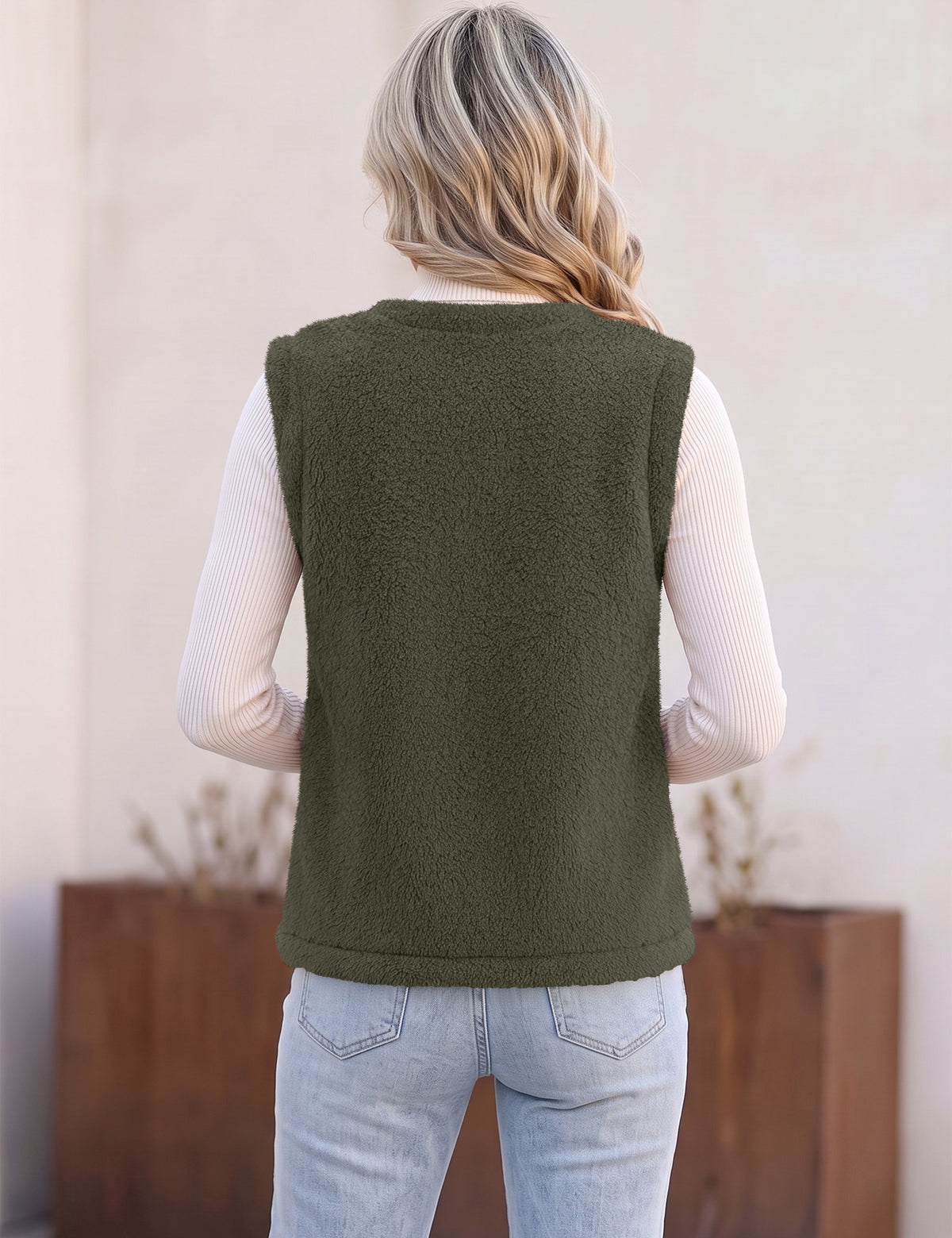 LOMON Womens Fuzzy Fleece Vest Warm Sleeveless Zip-Up Sherpa Jacket